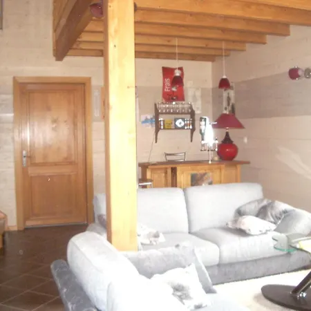 Chalet Rue De La Haute Roche - 4 Chalé